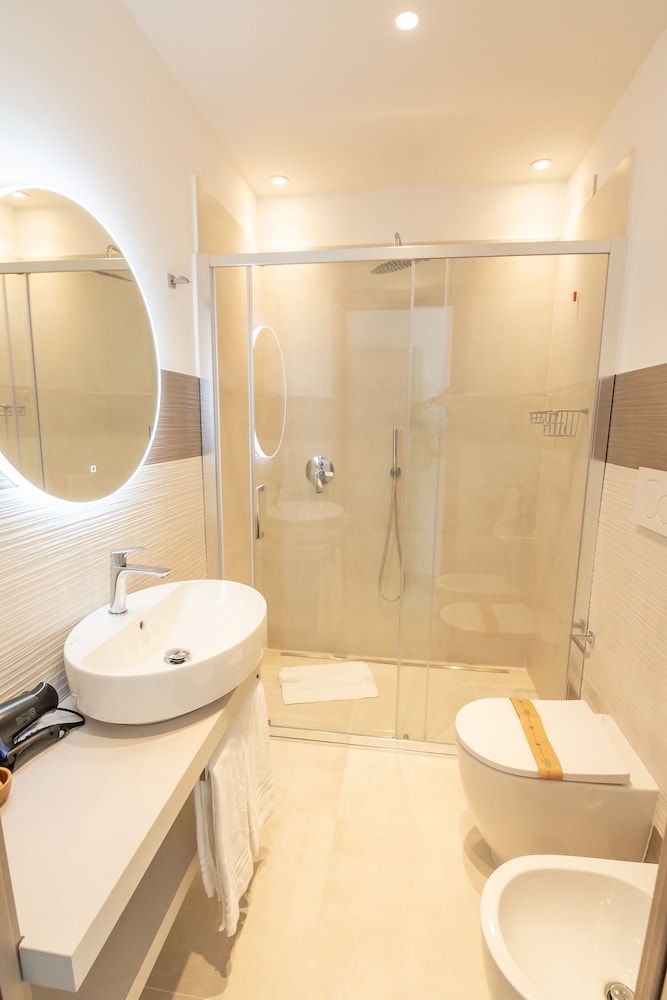 Divina Holiday Basic Double Room 7