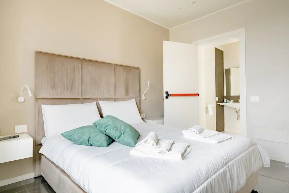 SHoruq Deluxe Room 7