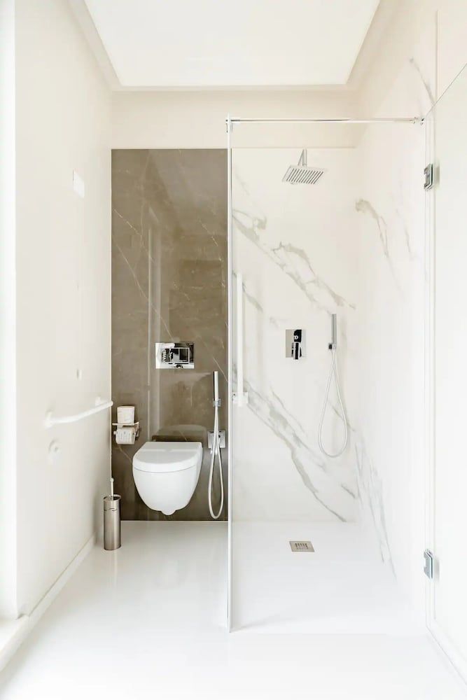 SHoruq Deluxe Room 12