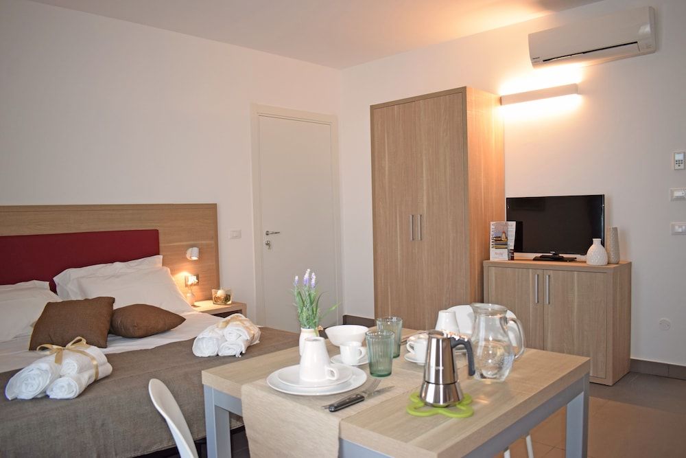 Travini Hotel Residence Family Apartment, Accessible, 2 Bathrooms 11