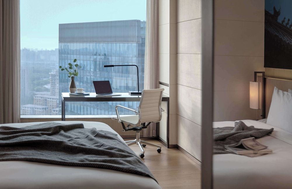 EAST Beijing Urban View King 5