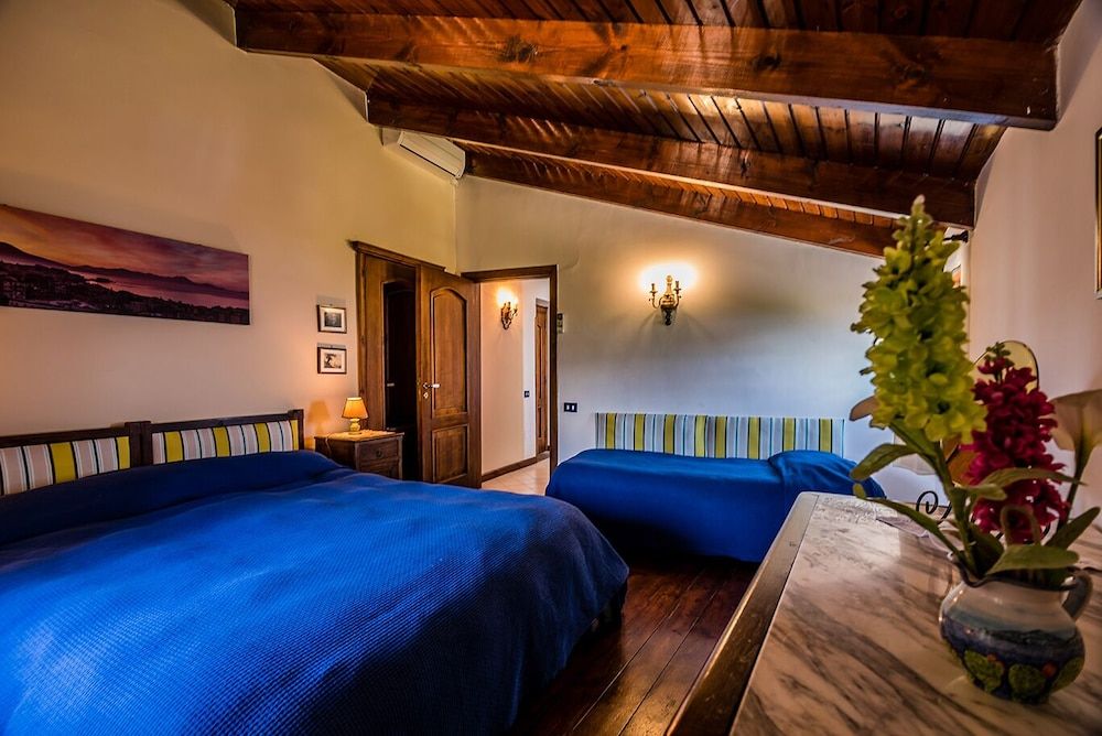 Quadruple Room, Sea View (Camelia)