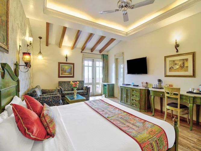 Hotel Hillock Terrace Luxury Room 10