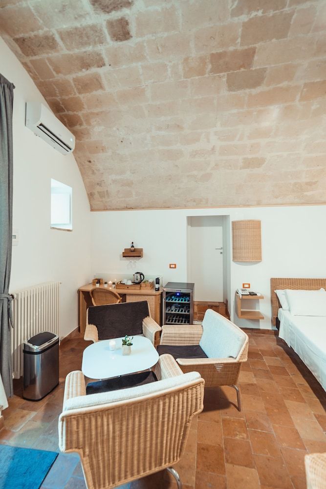 Gradelle San Nicola Quadruple Room 10