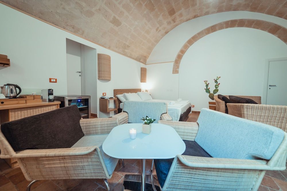 Gradelle San Nicola Quadruple Room 12