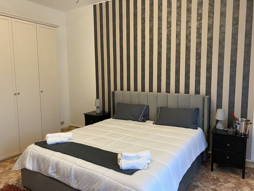 undefined Labanca's Home 10