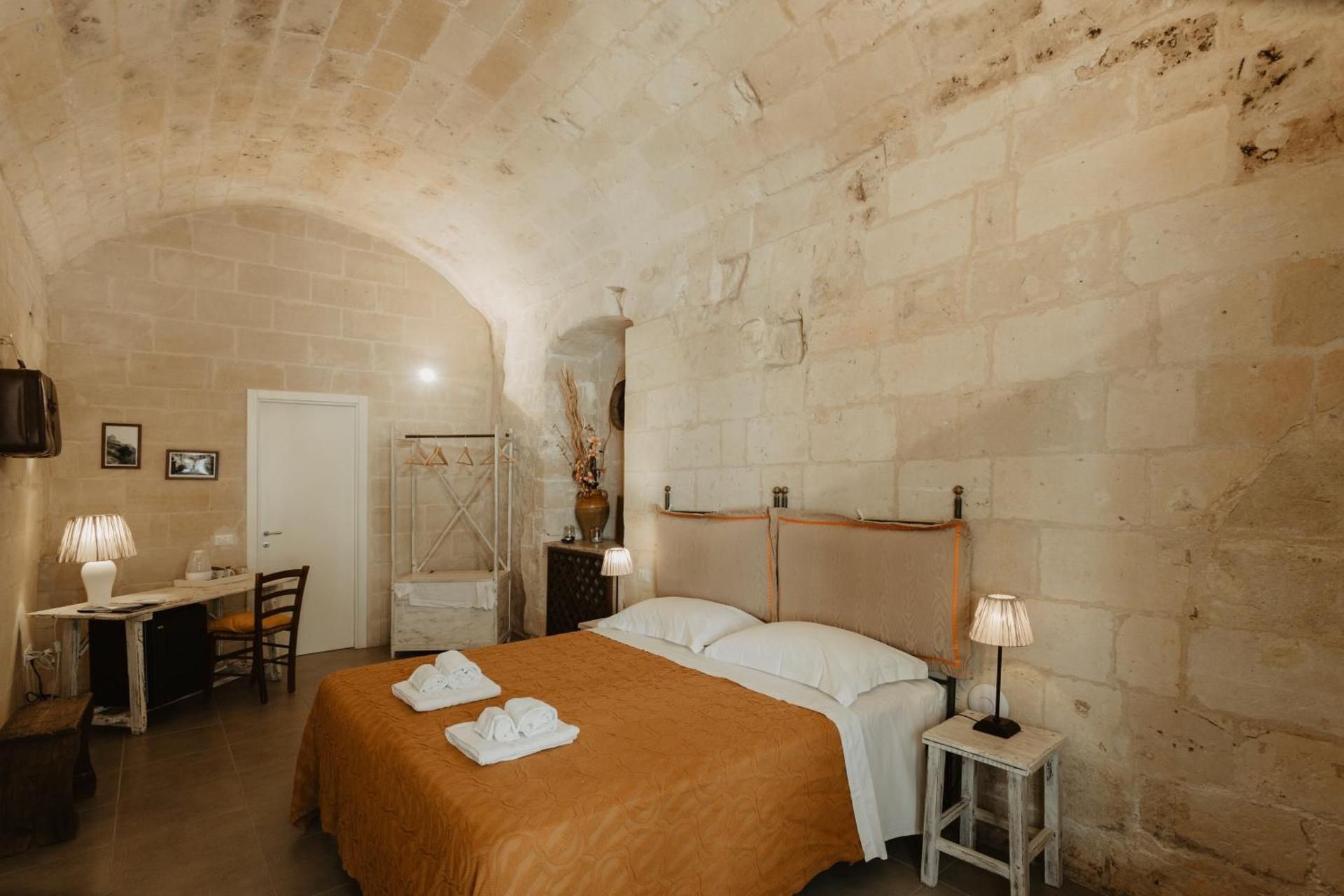 undefined Le Dodici Lune 7