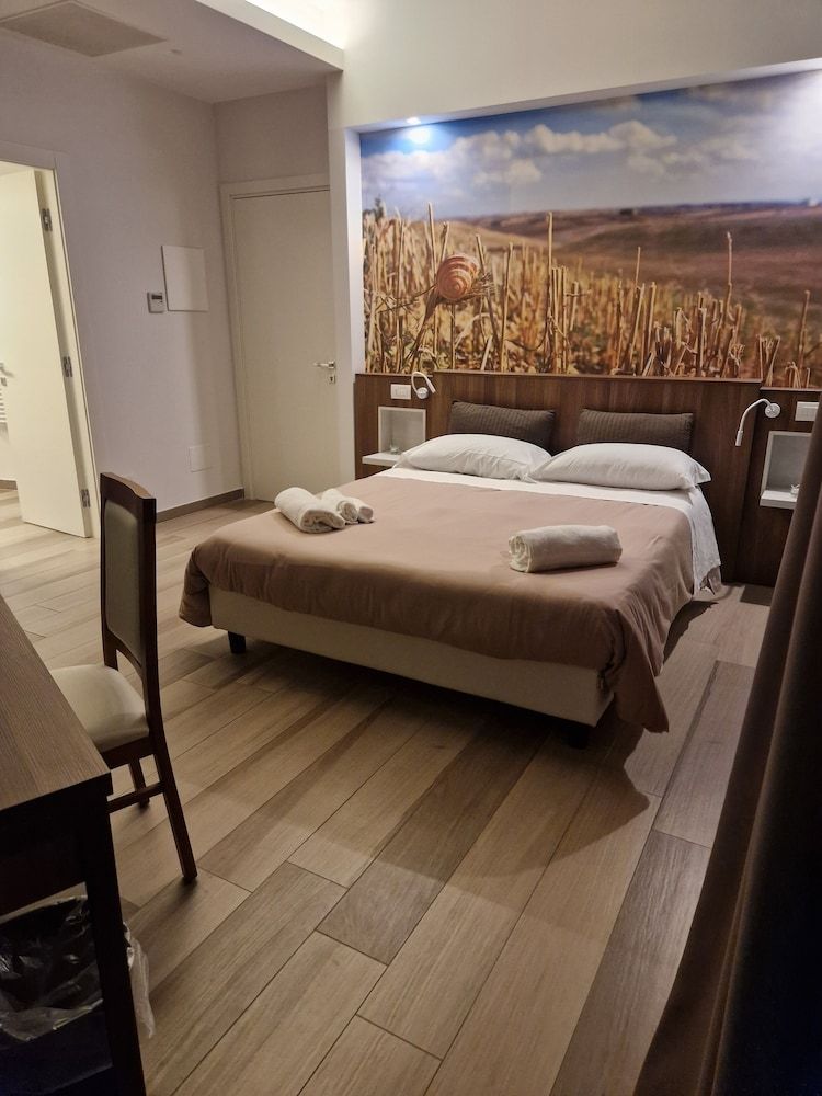 Le 2 Gravine Comfort Room, 1 Bedroom, Private Bathroom, Courtyard View (Lumaca) 3