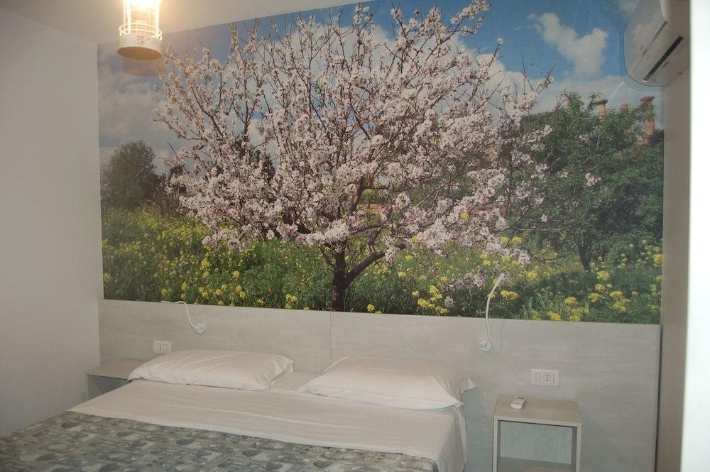 Le 2 Gravine Basic Room, 1 Bedroom, Private Bathroom, Courtyard View 5