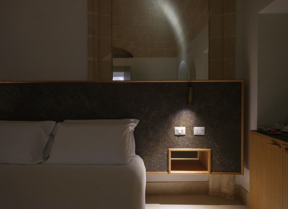 Euvodia Luxury Rooms Deluxe Double Room 12