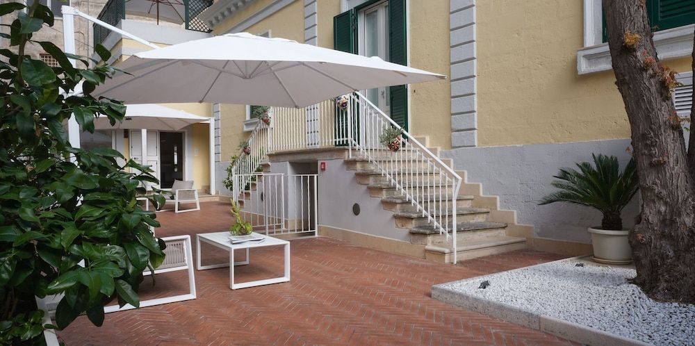 undefined Euvodia Luxury Rooms 7