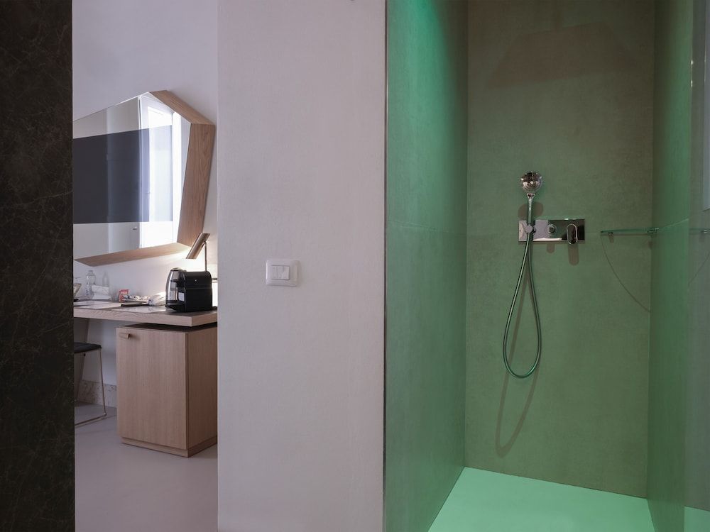 Euvodia Luxury Rooms Deluxe Double Room 14