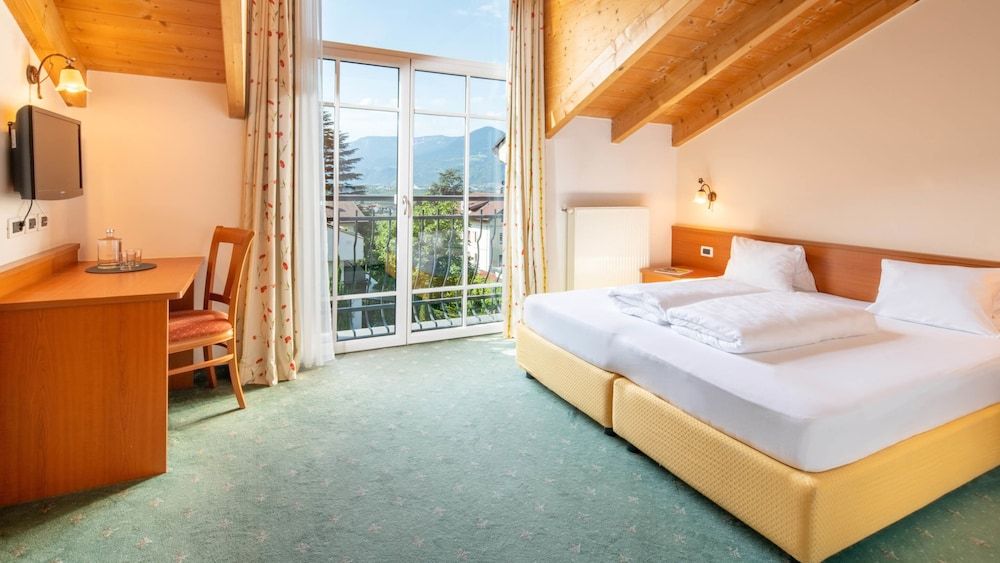 Double Room (Vista)