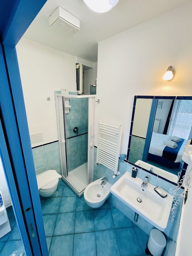 Eden Holiday Minori Standard Suite 5