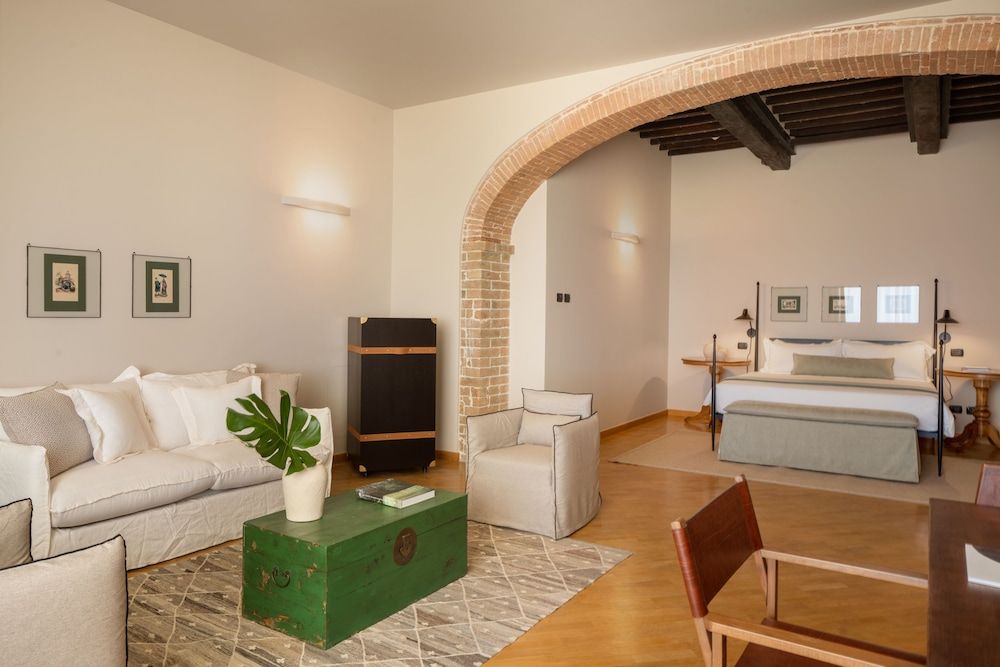 Precise Tale Poggio Alla Sala Suite 4