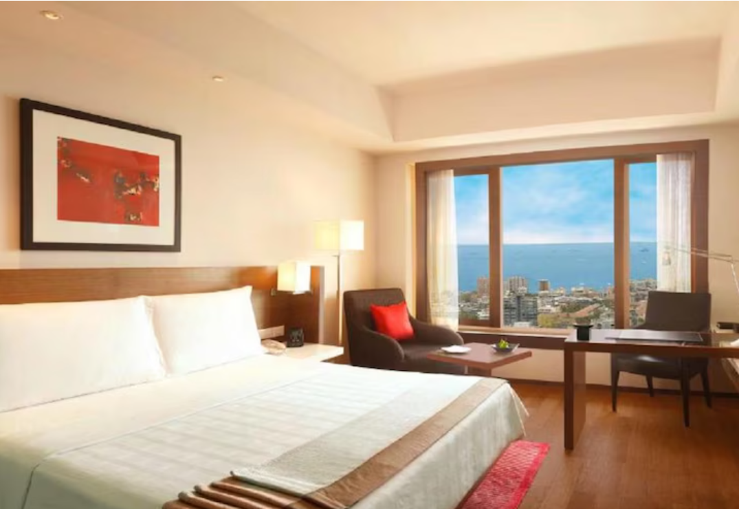 Trident Nariman Point Premier Ocean View Rooms 2