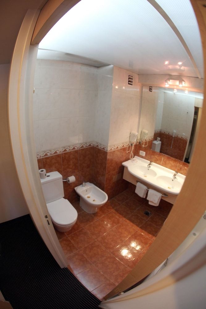 Cristal Palace Hotel Standard Double or Twin Room 4