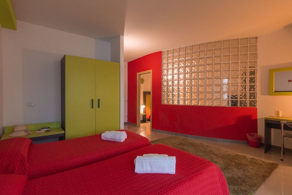 Delta rooms Quadruple Room 4