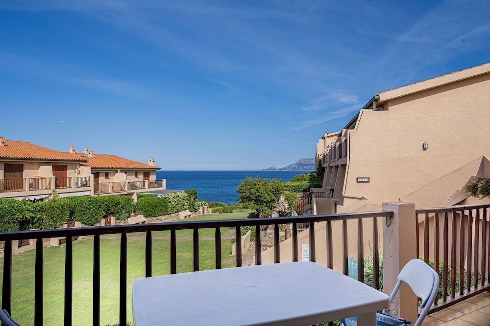 House, 1 Bedroom, Sea View