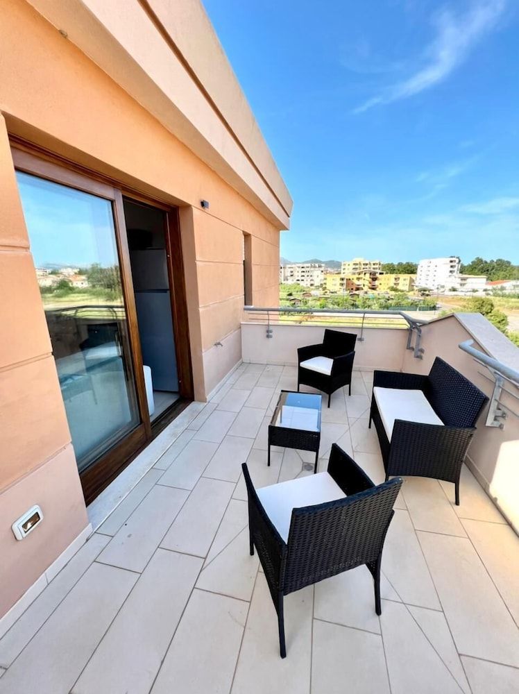 Premier Apartment