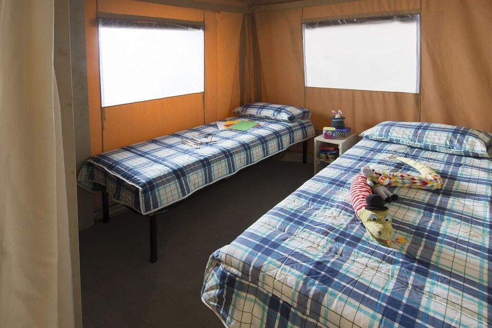 Safari Tent