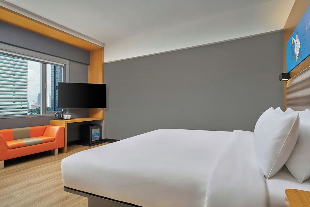 Aloft Kuala Lumpur Sentral Room, 1 King Bed 3