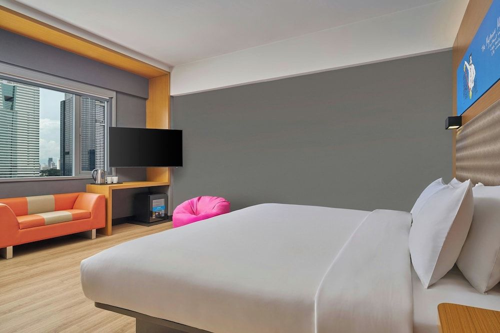 Aloft Kuala Lumpur Sentral Room, 1 King Bed