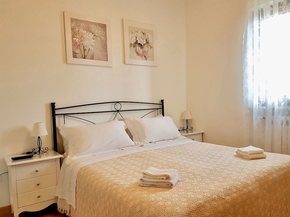 Traditional Double Room, Garden View