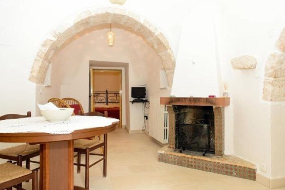 Allegroitalia Trulli Ostuni Traditional House, Accessible (Trullo Quercia) 4