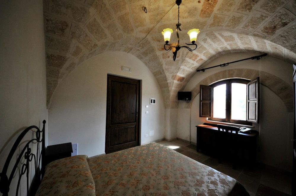 Double Room (Mandarino)