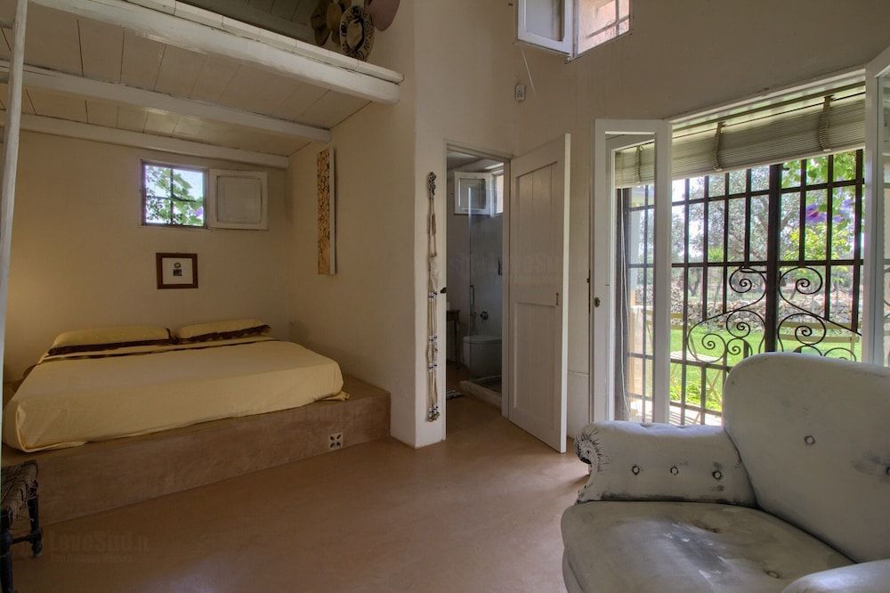 Apartment (2 Bedrooms)