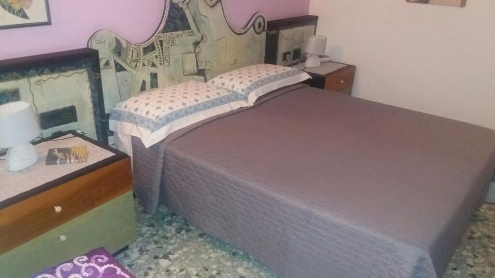 Basic Double Room, 1 Double Bed