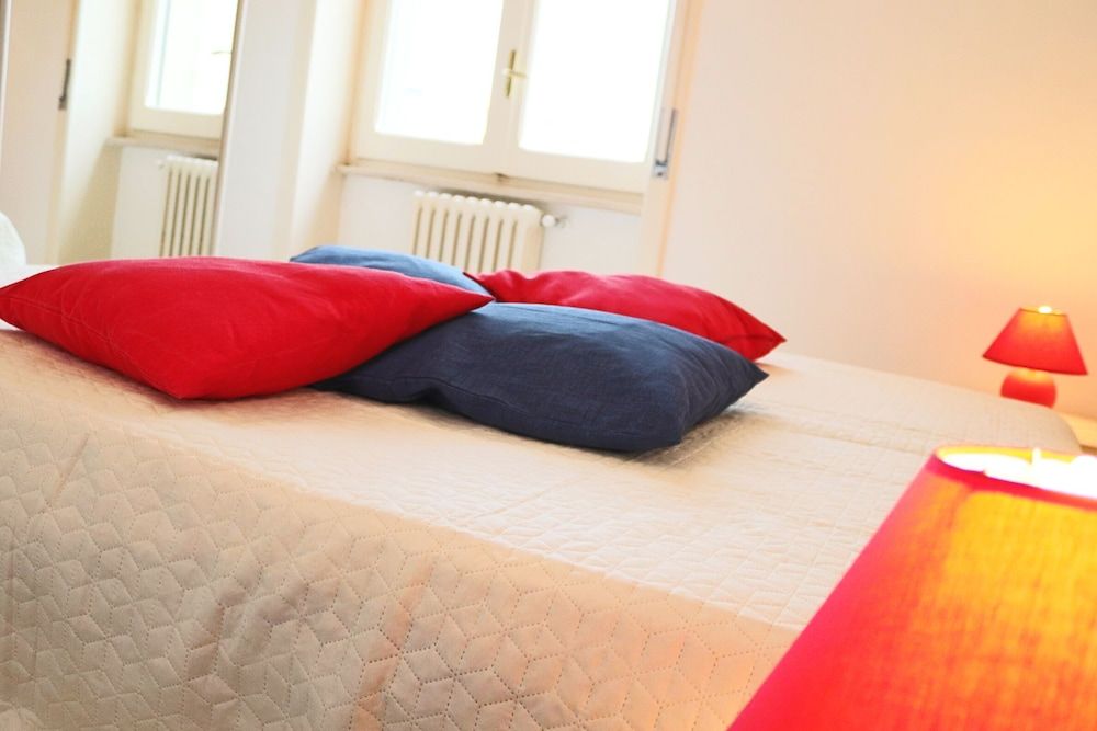 House, 3 Bedrooms, Balcony, City View