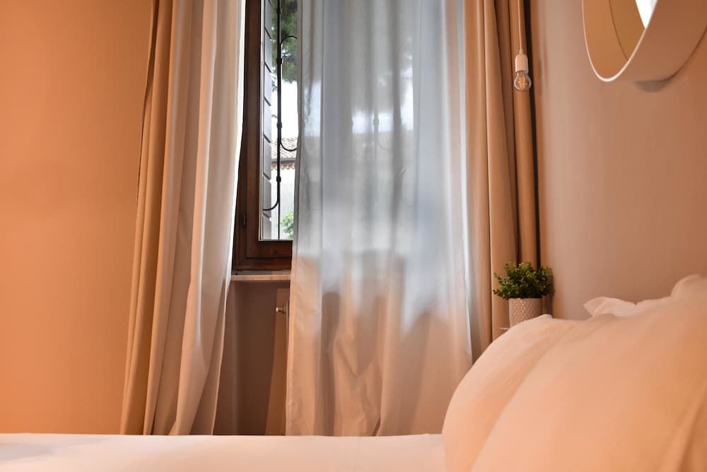 undefined Om Plus Santa Giustina 8