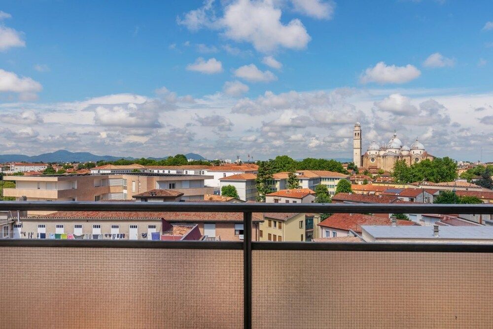 S.Antonio Garden Flat with Terrace Apartment, 2 Bedrooms 8