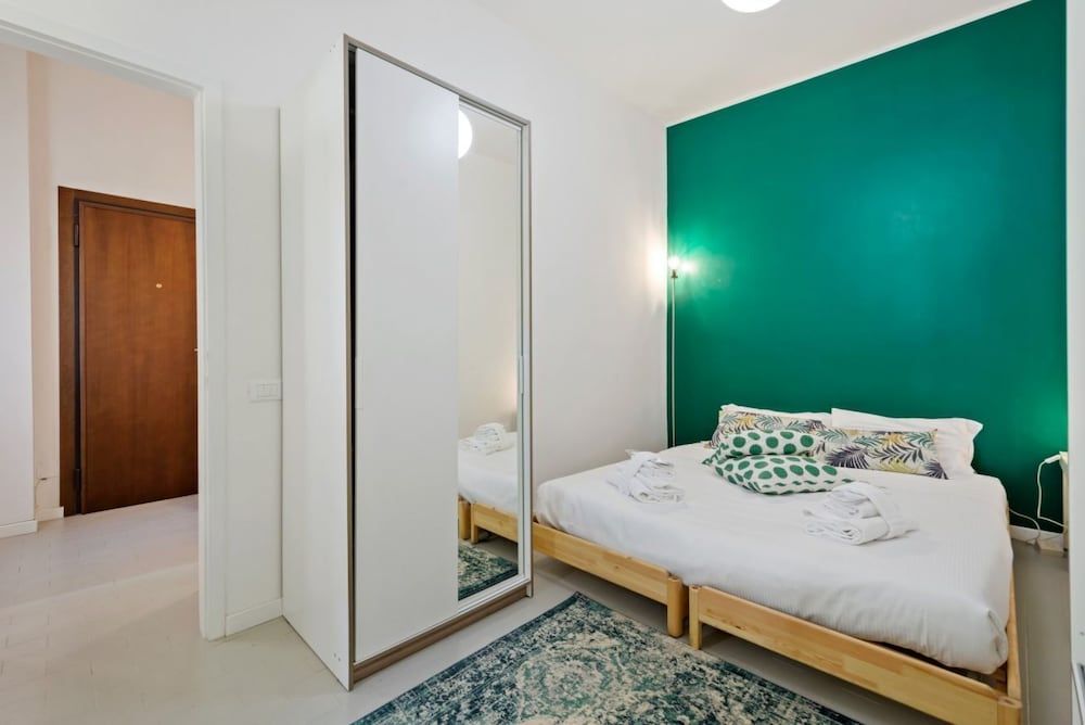 undefined Dante Central Mini Flat 7