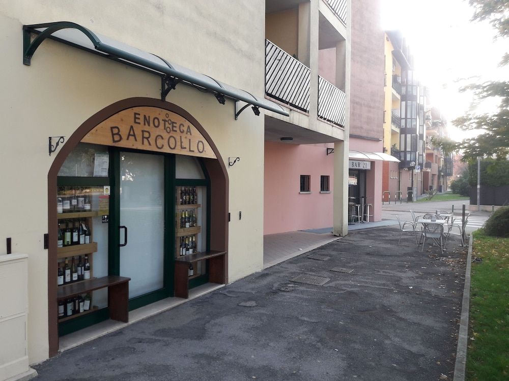 undefined Room Garden 7