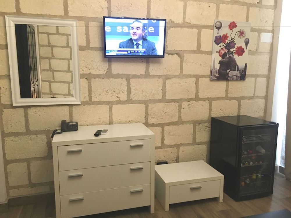 CapoSperone Resort Superior Double Room, Sea View 6