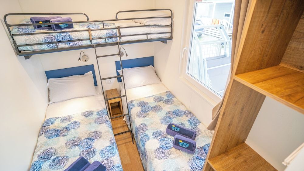 Standard Mobile Home, 2 Bedrooms