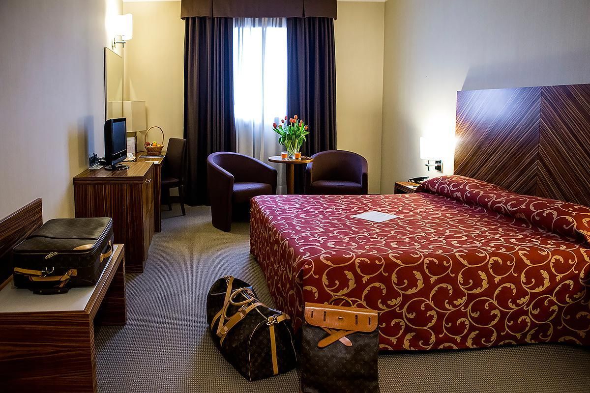 Double Bed for 2 persons