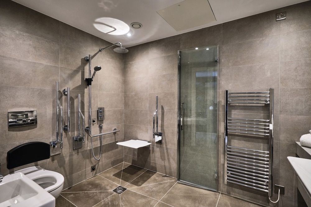 Llanerch Vineyard Hotel Superior Double Room, Ground Floor 6