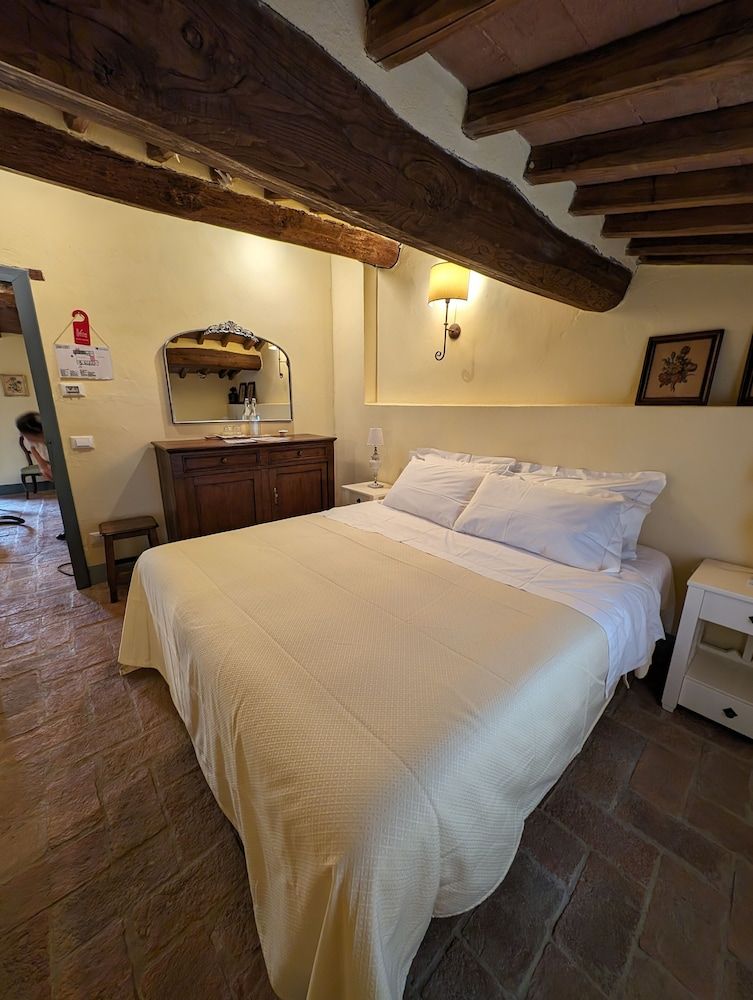 Podere Spedalone Comfort Double Room, Garden View 3