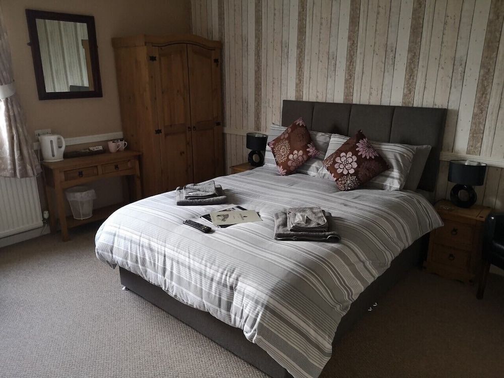 Gilpin Bridge Inn Superior Double Room, Ensuite 2