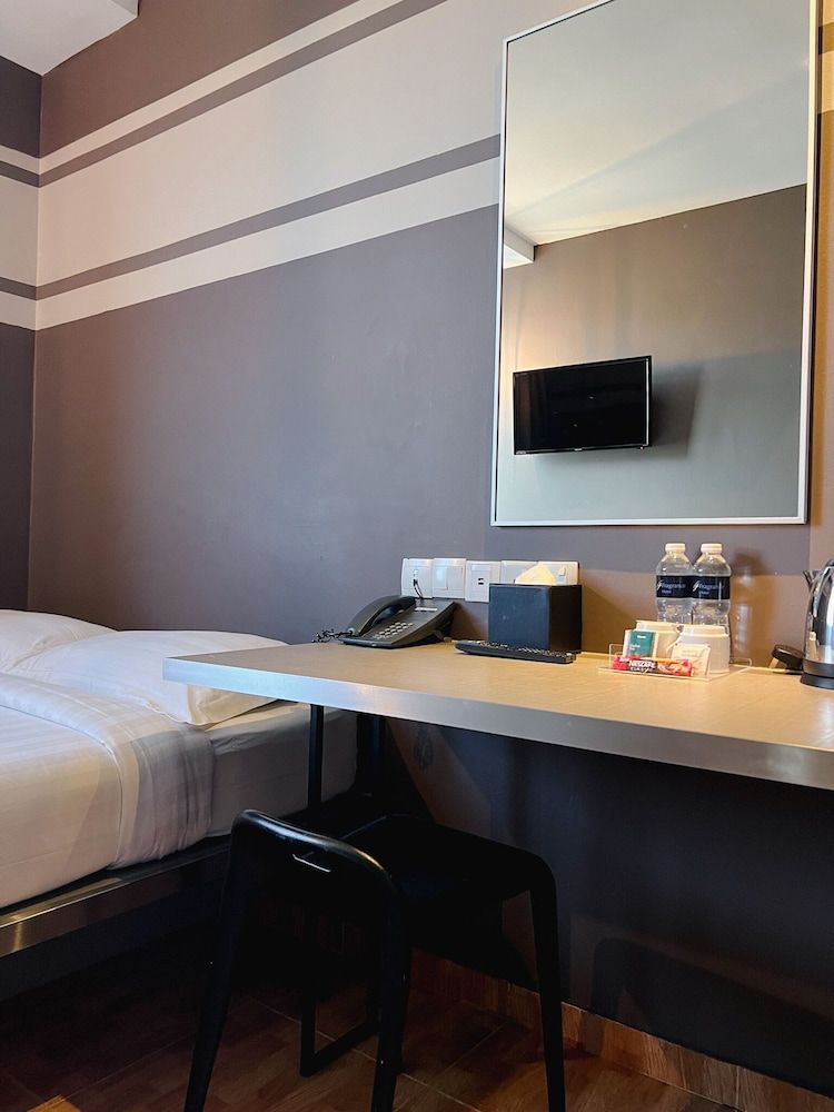 Fragrance Hotel - Kovan Superior Plus Double Room 19
