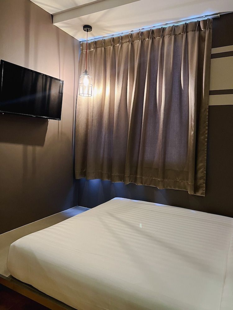 Fragrance Hotel - Kovan Superior Plus Double Room 16