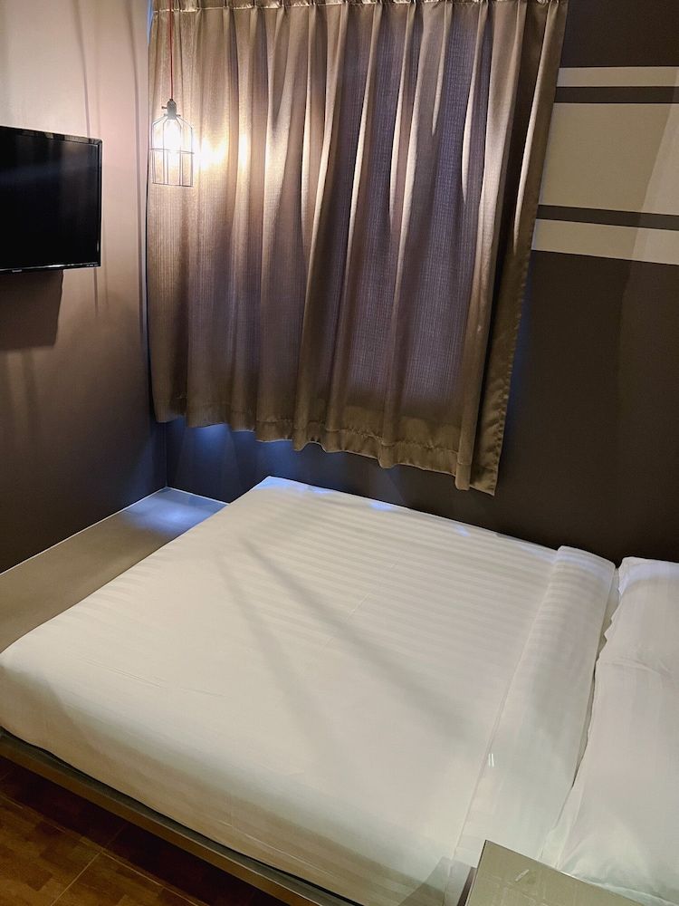Fragrance Hotel - Kovan Superior Plus Double Room 5