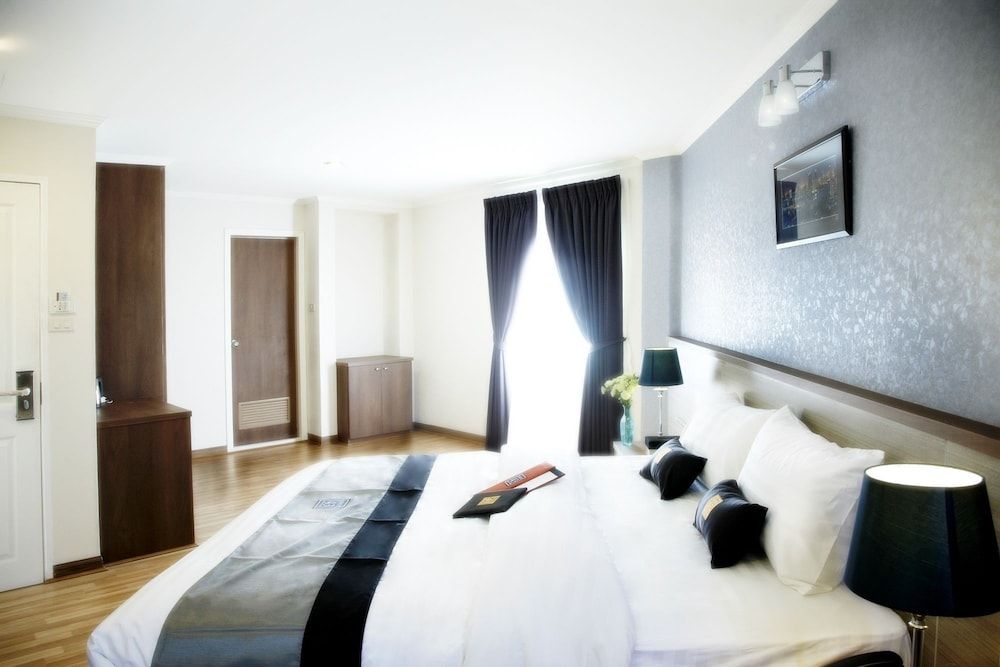 undefined Poste 43 Residence 6