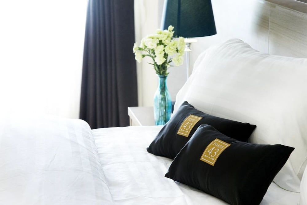 undefined Poste 43 Residence 8