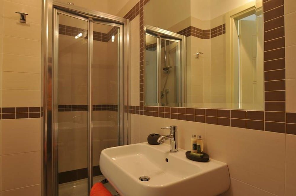 B&B Il Grifone Double or Twin Room 3