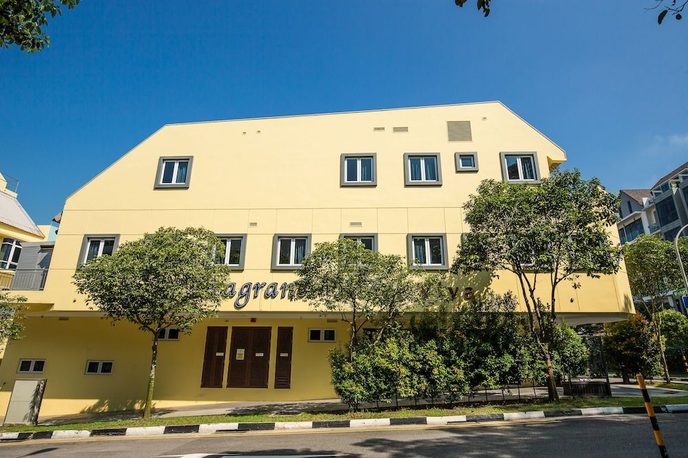 undefined Fragrance Hotel - Viva 6